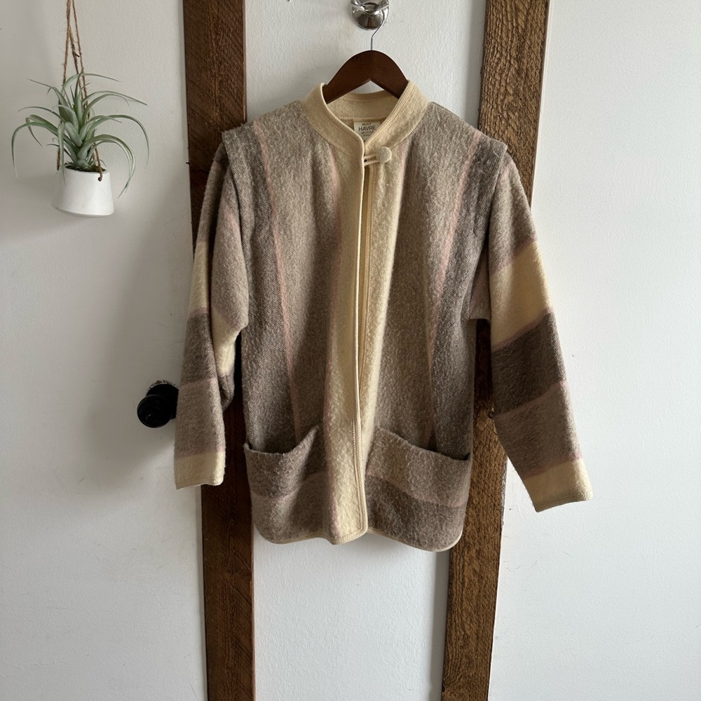 Vintage Berit Havre Vevstue Norway Women’s Pure Wool Coat Wide Sleeve size small - Picture 15 of 16